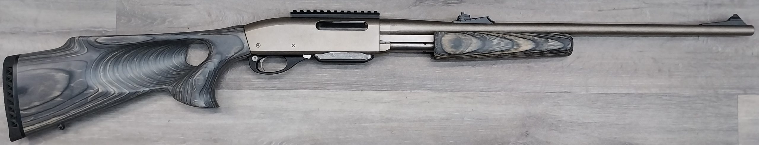Remington 7600 – All Weather – Thumbhole Stock